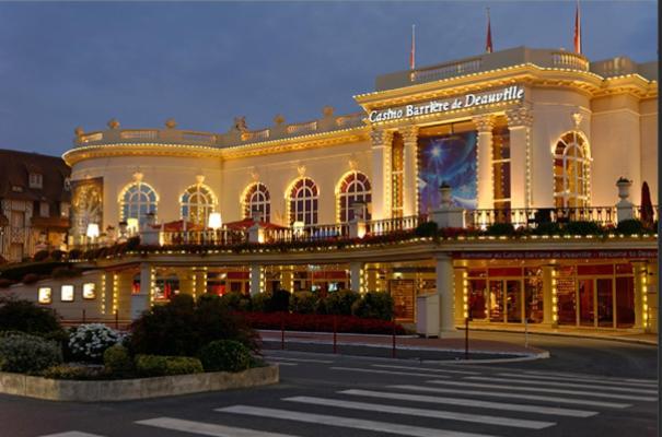 Studio Deauville-Les Marinas,Vue Mer Et Bassin Bagian luar foto